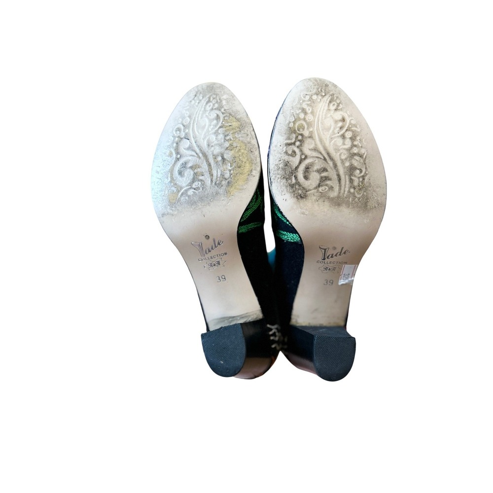 Suzani Embroidered Floral Velvet Block Heel Ankle Boots Women Size 39/US 9 - Picture 12 of 14